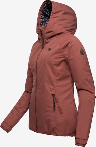 Geacă outdoor 'Dizzie' de la Ragwear pe maro