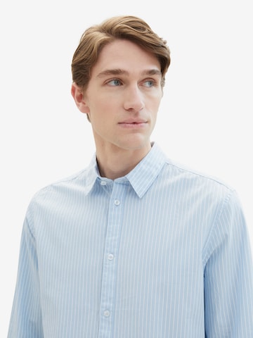 Coupe regular Chemise TOM TAILOR en bleu