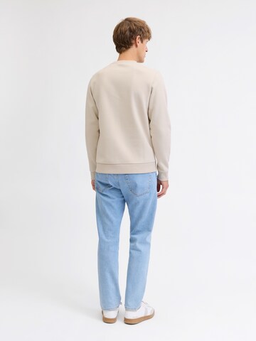 JJ Rebel Collegepaita 'JREBKIM' värissä beige