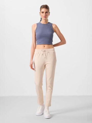Tommy Life Pants in Beige: front