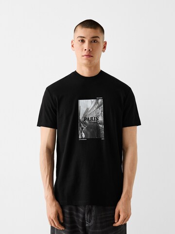 T-Shirt Bershka en noir : devant