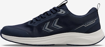 Baskets basses Hummel en bleu : devant
