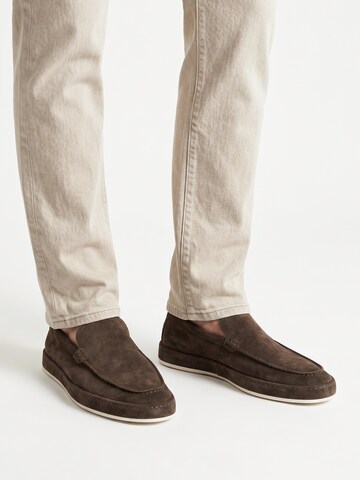 Chaussure basse 'Refine (Size runs small, order one size up)' Dutch'D en marron