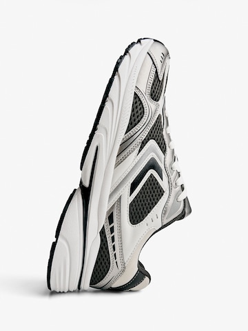 Baskets basses 'BASICO' Bershka en blanc