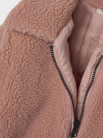 Lil'Atelier Übergangsjacke 'Sherpa' in Pink