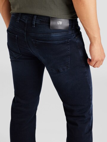 Bootcut Jeans 'Tinman' de la LTB pe albastru