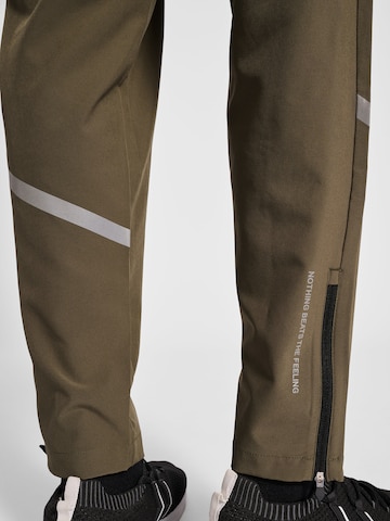 Newline Regular Workout Pants in Green