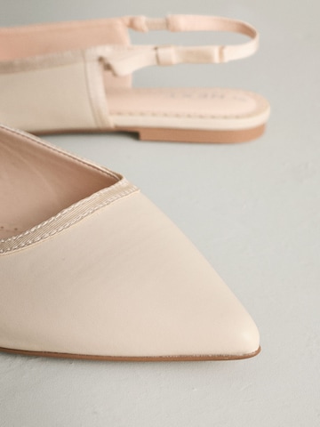 Next Odprte balerinke | bež barva