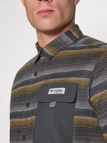 COLUMBIA - Ajuste confortable Camisa funcional 'PFG Uncharted' en gris