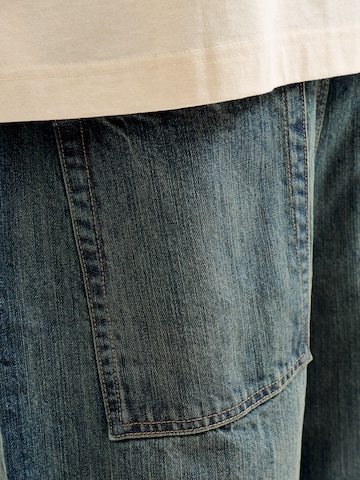 JACK & JONES Voľný strih Džínsy 'JJIRON JJELI' - Modrá