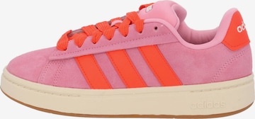 ADIDAS SPORTSWEAR Низкие кроссовки 'Grand Court Alpha' в Ярко-розовый: спереди