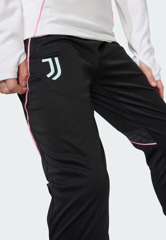 Coupe slim Pantalon de sport 'Juventus Turin Tiro 25 Competition' ADIDAS PERFORMANCE en noir