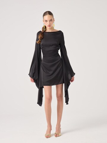 Robe de cocktail HOLLY LOLLY en noir
