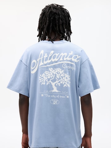 Pull&Bear T-Shirt 'ATLANTA' in Grau: Vorderseite