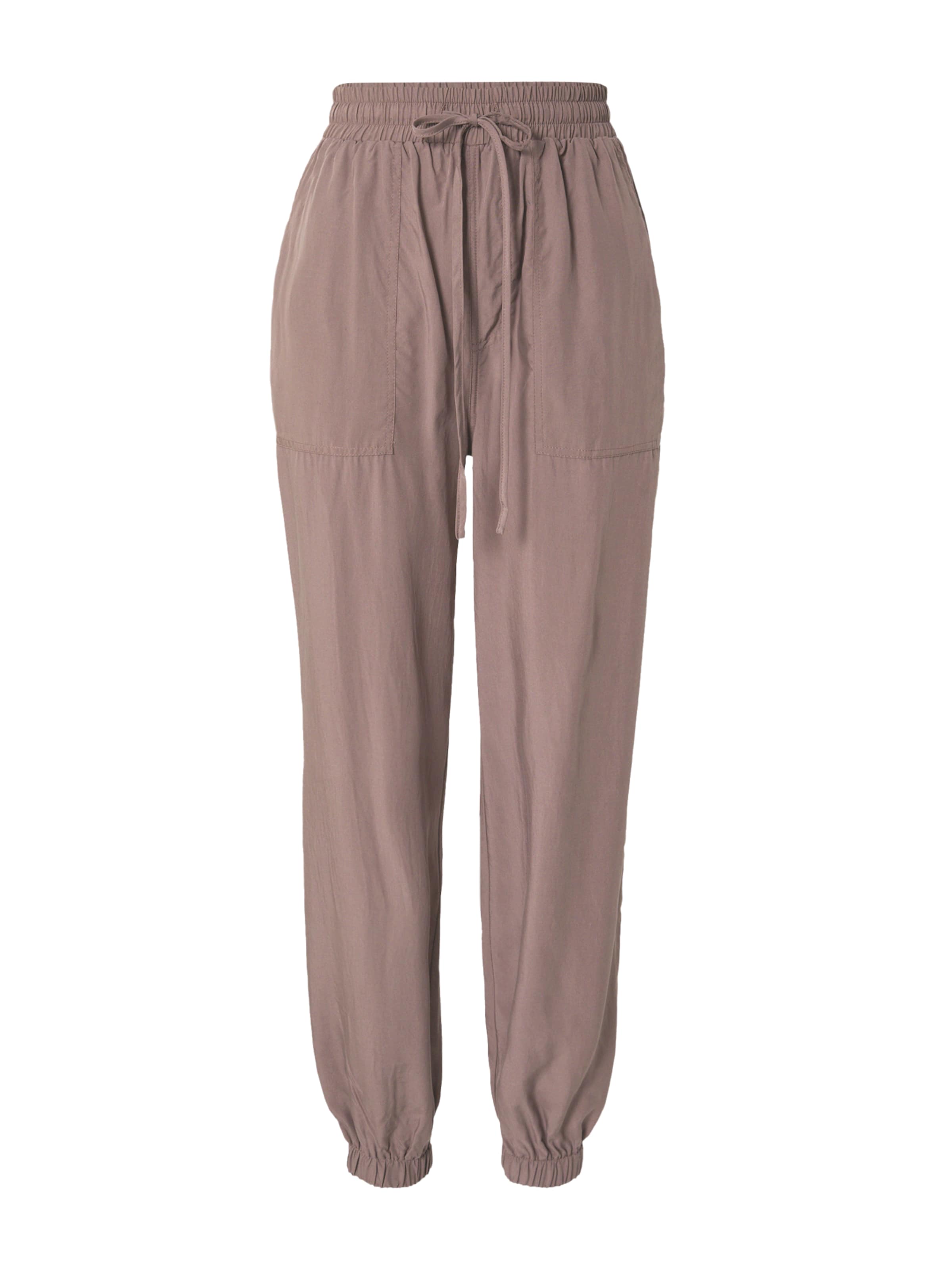 Warehouse Tapered Παντελόνι σε καφέ: μπροστά