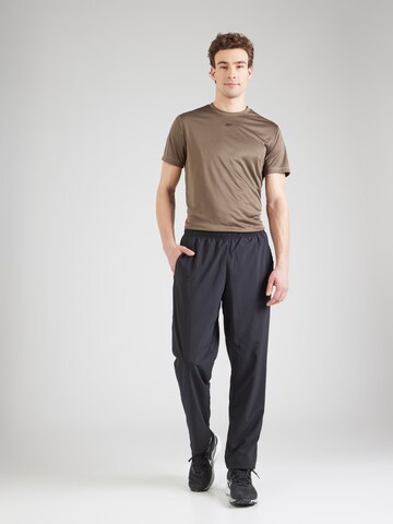 ReebokTapered Sportske hlače - crna boja
