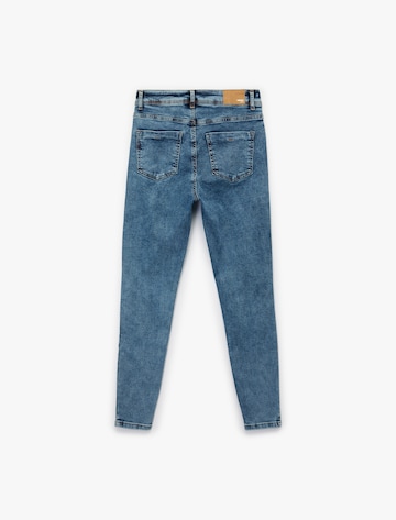 Koton Flared Jeans in Blau