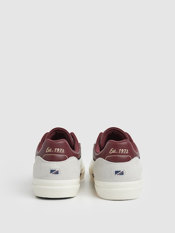 Pepe Jeans Sneakers 'KENTON JOURNEY' in Red