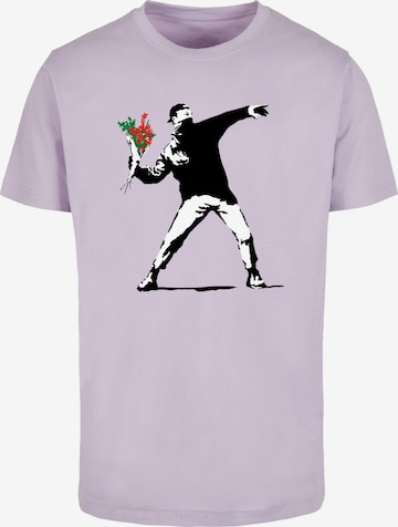 Merchcode Shirt 'Banksy - Love Is In The Air' in Lila: Vorderseite