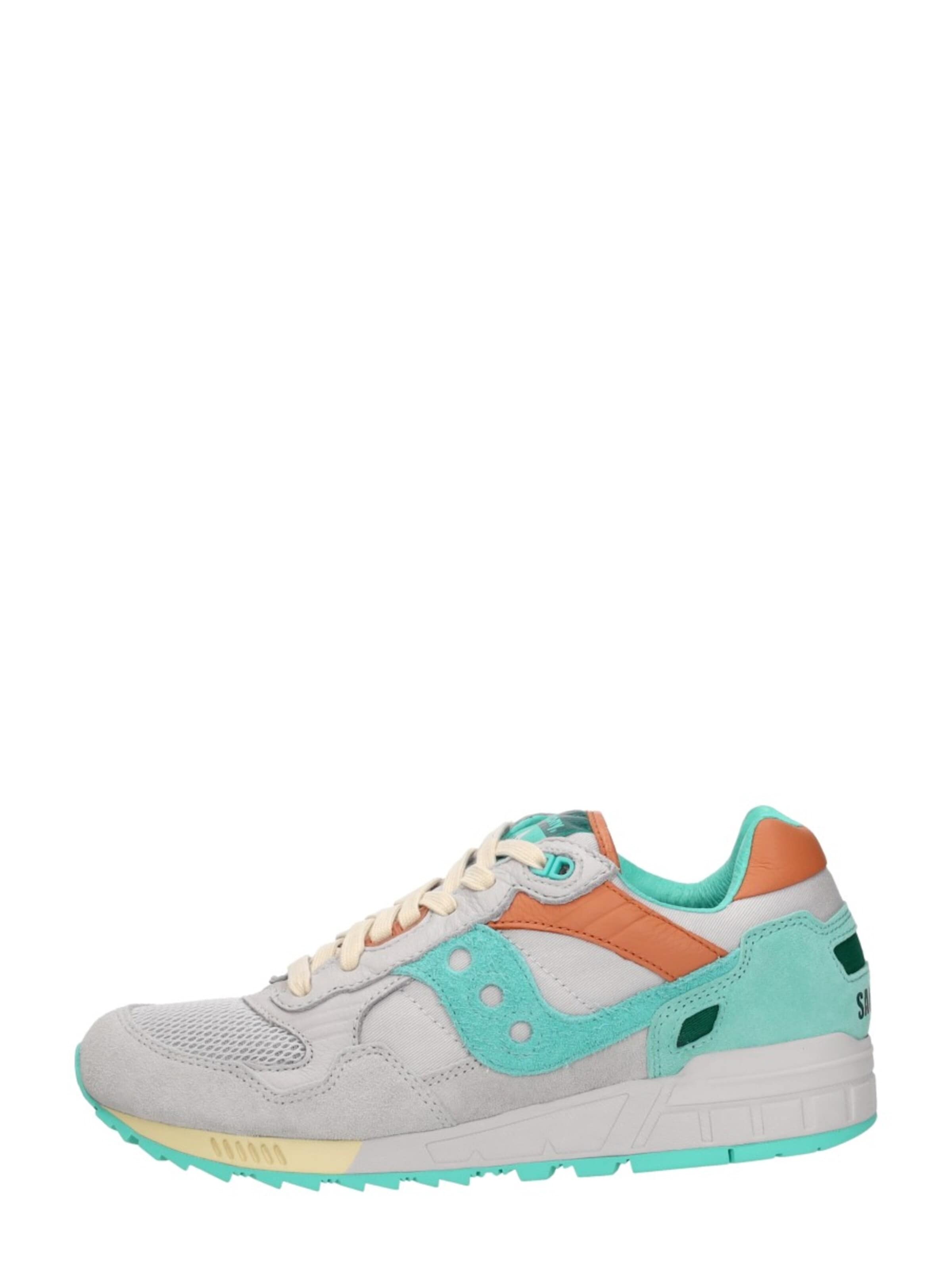Baskets basses 'Shadow 500' saucony en gris