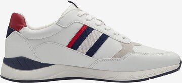 Sneaker bassa di s.Oliver in bianco