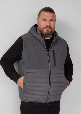 Gilet s.Oliver en gris : devant