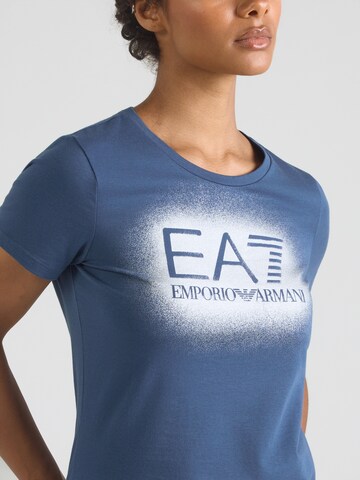 Tricou de la EA7 Emporio Armani pe albastru