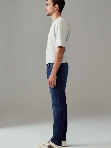 Next Regular Jeans in Blauw