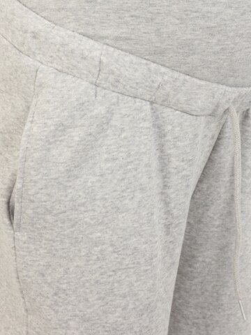 Pieces Maternity Tapered Pants 'CHILLI' in Grey