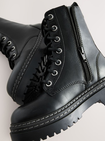 Next - Botas en negro