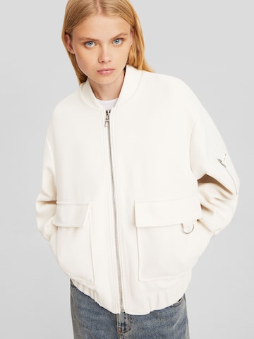 Veste mi-saison Bershka en beige