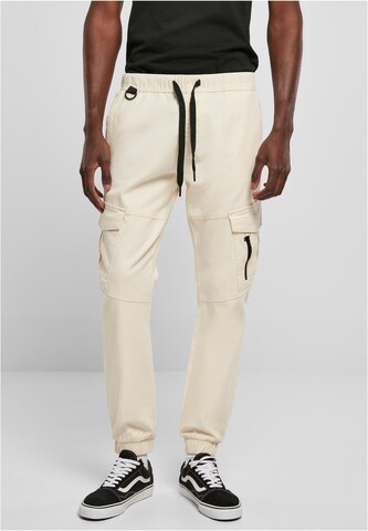 SOUTHPOLE Tapered Cargo Pants in Beige: front