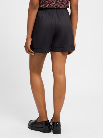 BOSS Regular Shorts 'Tanjina' in Schwarz