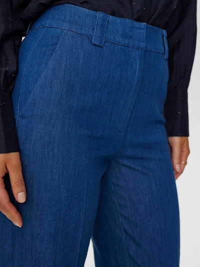 NÜMPH Pantalon ' NUALETTA PANTS ' en bleu denim, Vue avec produit
