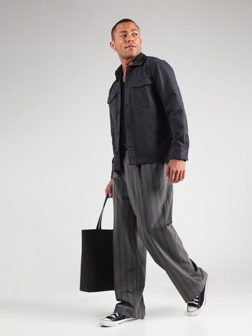 JACK & JONES - Ajuste confortable Camisa 'JJEPERFECT' en gris