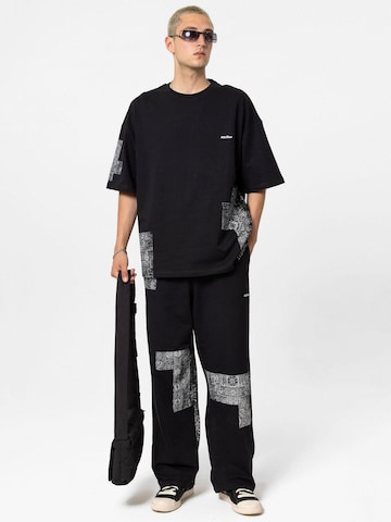 VAMOS CLO Loose fit Trousers 'Wax Plant' in Black