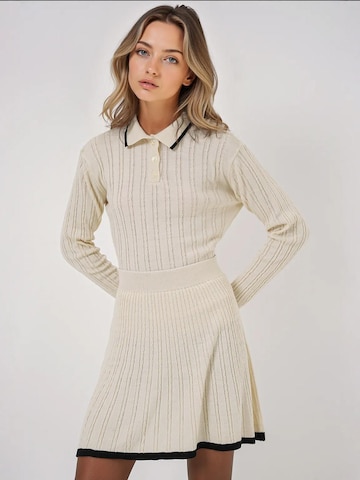 Costume Bigdart en beige : devant