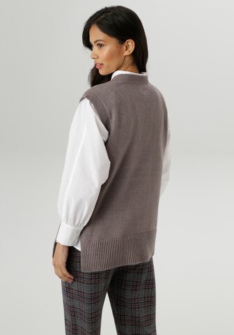 Aniston SELECTED Pullunder in Grau