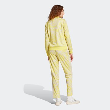 Survêtement 'Essentials' ADIDAS SPORTSWEAR en jaune