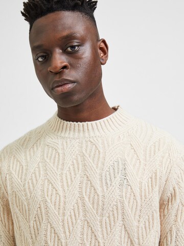 Pull-over 'CARIS' SELECTED HOMME en beige