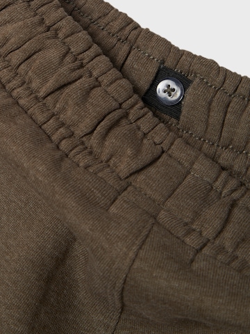 Tapered Pantaloni 'Varonto' di NAME IT in marrone