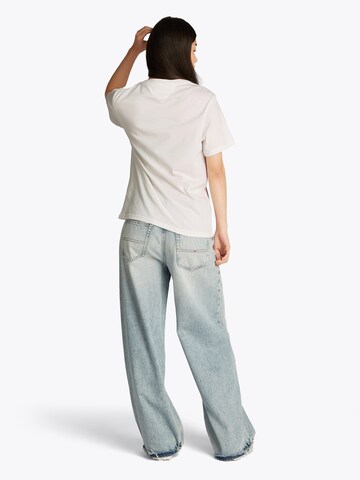 Tommy Jeans Shirt in White