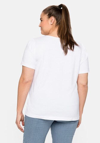 SHEEGO T-shirt i vit