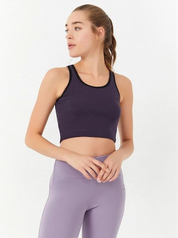 Tommy Life Top in Purple: front
