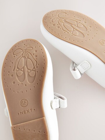 Ballerines Next en blanc