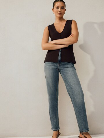 Gilet di Next in marrone