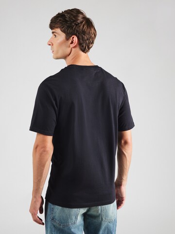 NAPAPIJRI T-shirt 'S-NEDLES' i svart