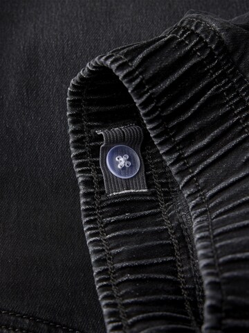 Regular Pantalon TWO SOON en noir
