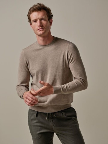 Pull-over Profuomo en marron : devant
