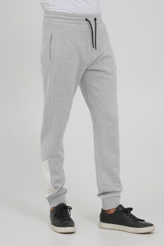 BLEND Regular Broek 'NEVEN' in Grijs: voorkant